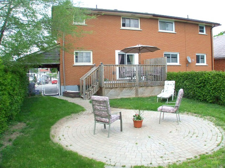 RENT TO OWN!! Only $895 month after Rent Credits!