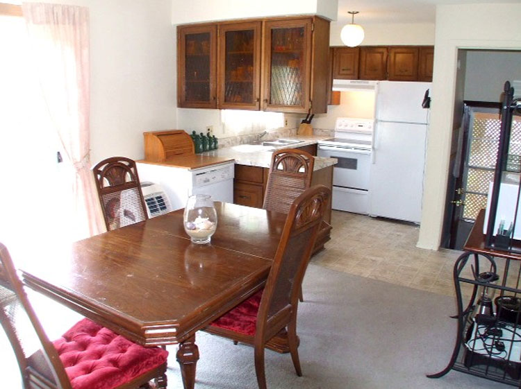 RENT TO OWN!! Only $895 month after Rent Credits!