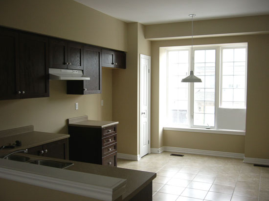  ONLY 1095/mo. AFTER RENT CREDITS!! RENT TO OWN! ONLY 3 YRS NEW!