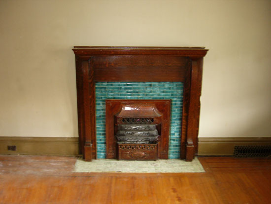  RENT TO OWN!!! NEEDS A LITTLE TLC!